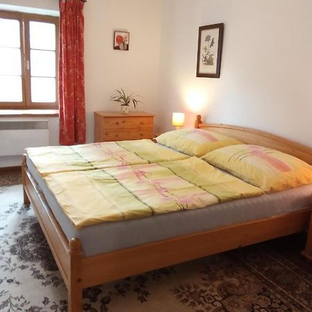 Appartement Apartman Mírkovice Extérieur photo