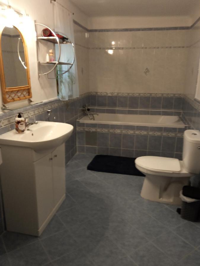 Appartement Apartman Mírkovice Extérieur photo